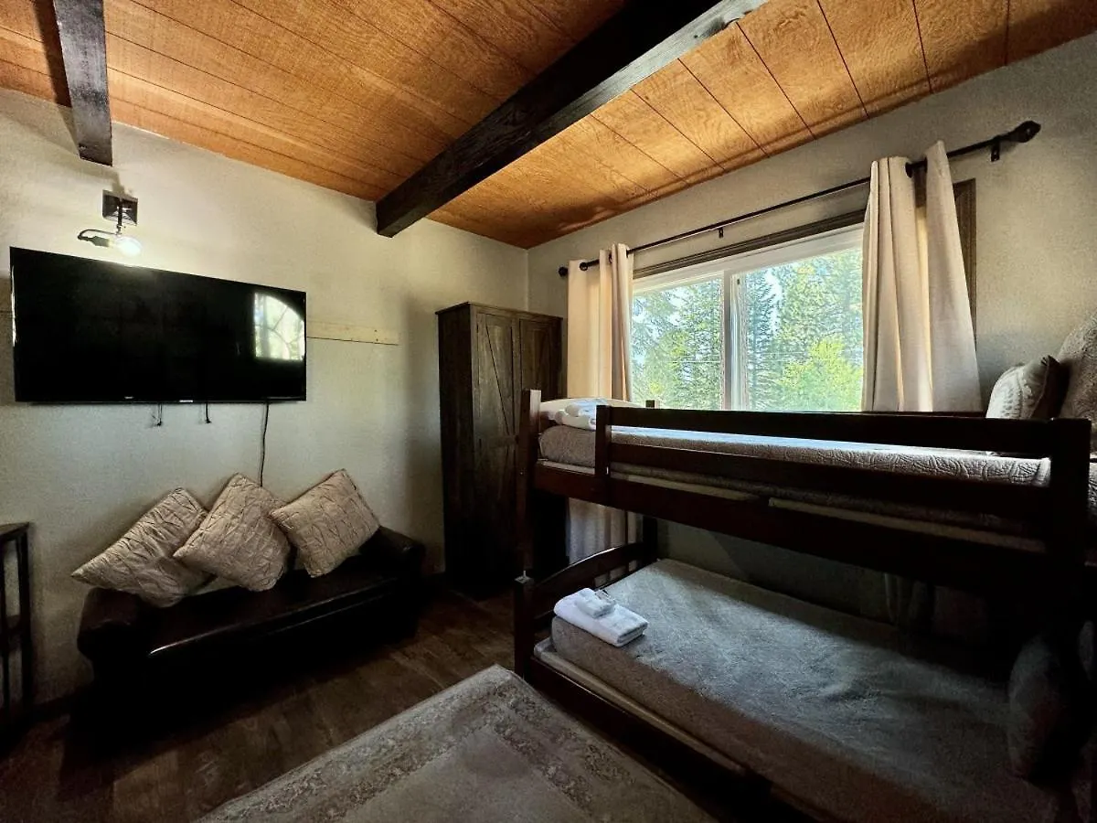 Cozy Tahoe Retreat Huge Yard 南太浩湖